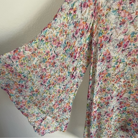 Lavender Brown Silk Floral Sheer Top Flutter Bell Sleeve Pastel Size Medium - Picture 3 of 10